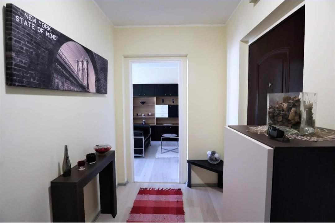 Panorama Apartment Near Szeged Plaza Экстерьер фото