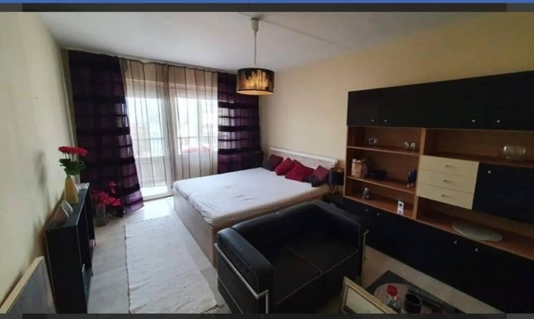 Panorama Apartment Near Szeged Plaza Экстерьер фото